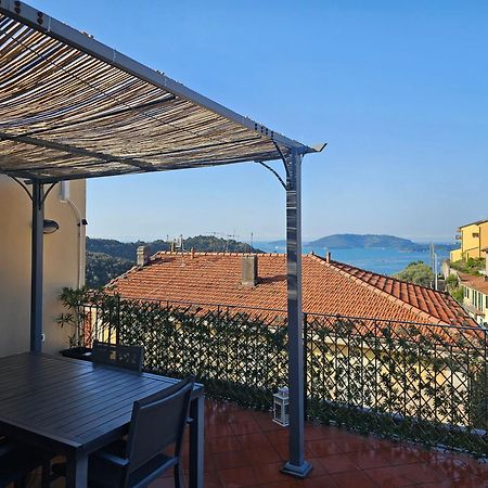 Ferienwohnung La Terrazza Sul Golfo Dei Poeti Con Vista Mare Pitelli Exterior foto