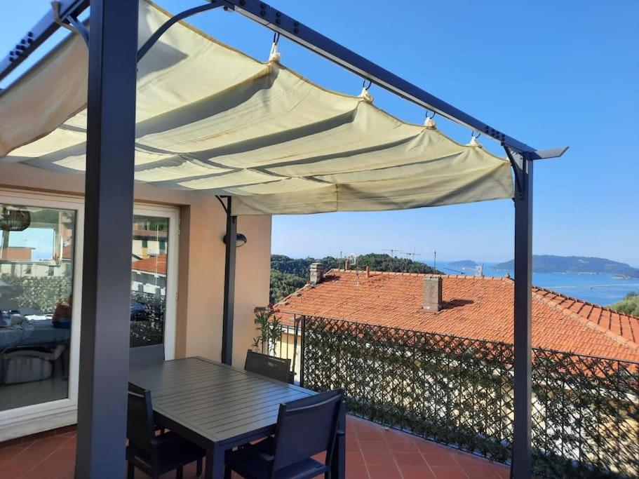Ferienwohnung La Terrazza Sul Golfo Dei Poeti Con Vista Mare Pitelli Exterior foto