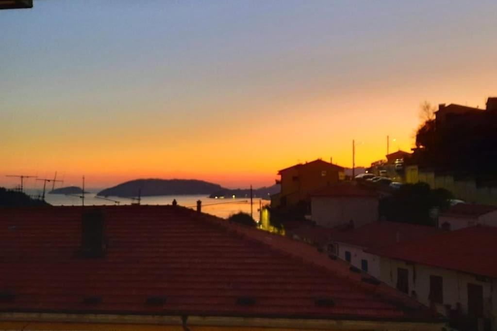 Ferienwohnung La Terrazza Sul Golfo Dei Poeti Con Vista Mare Pitelli Exterior foto