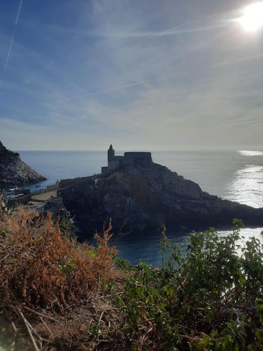 Ferienwohnung La Terrazza Sul Golfo Dei Poeti Con Vista Mare Pitelli Exterior foto