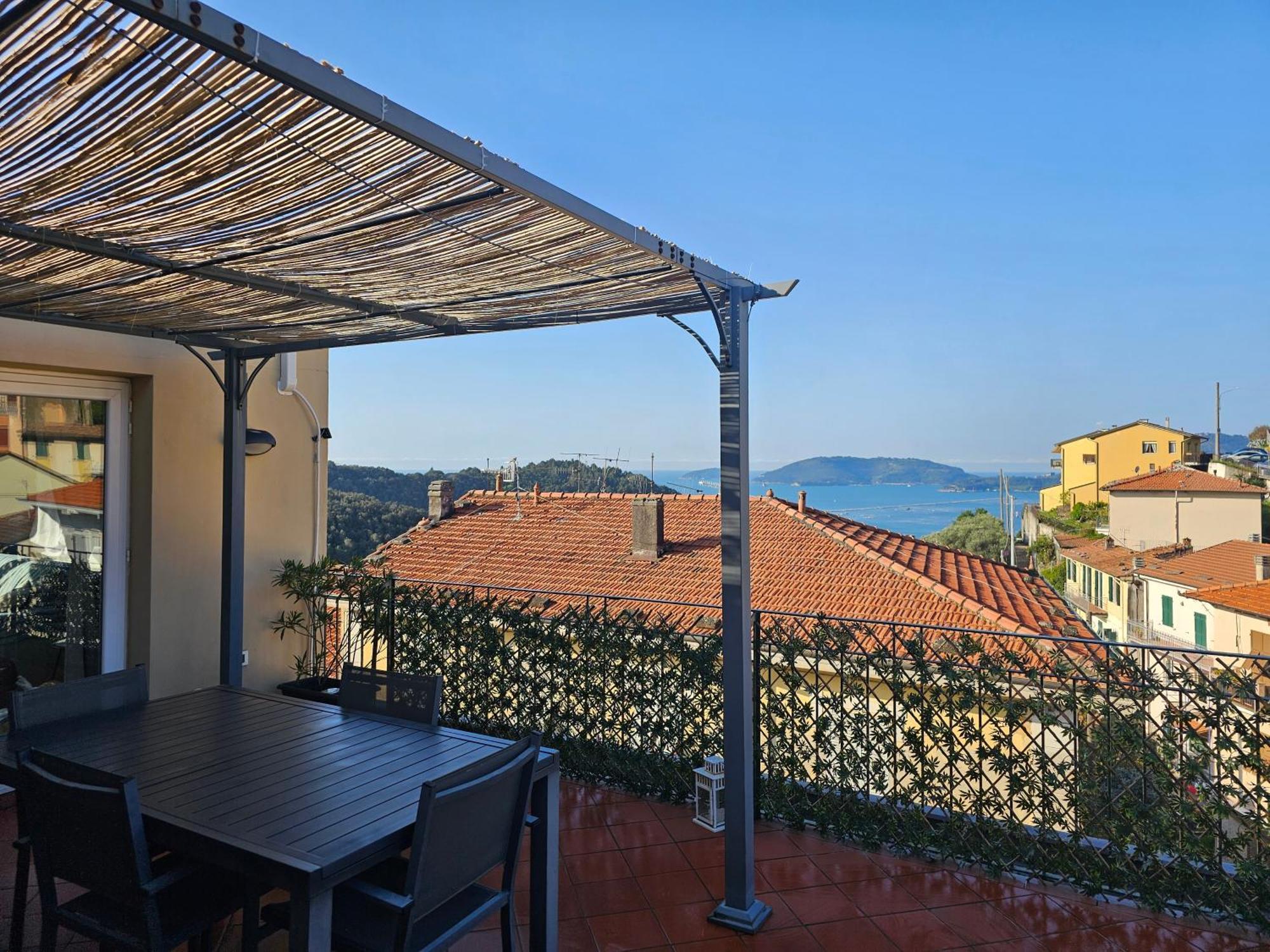 Ferienwohnung La Terrazza Sul Golfo Dei Poeti Con Vista Mare Pitelli Exterior foto